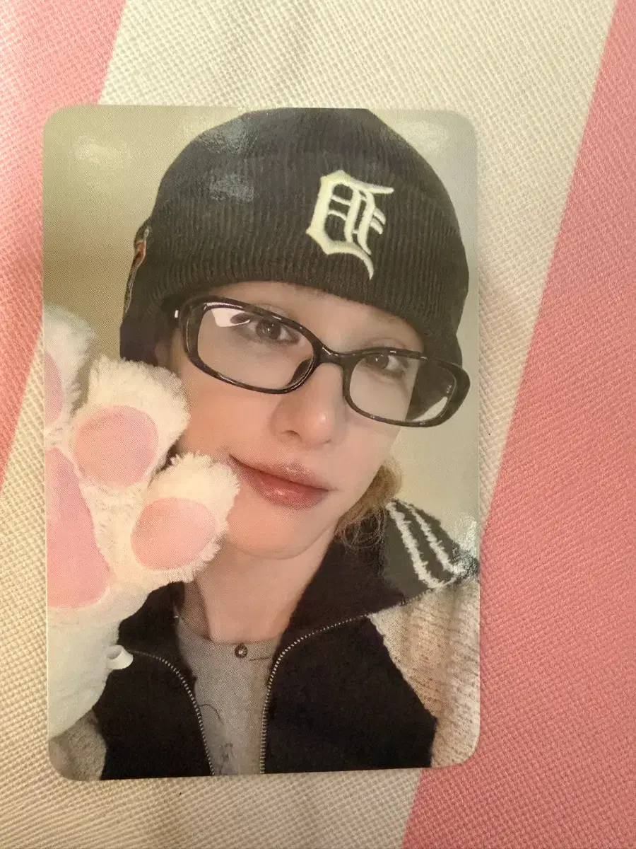 thumbnail-0